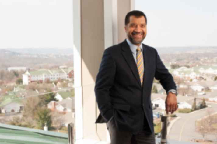 S03 Episode 24: William J. Bates