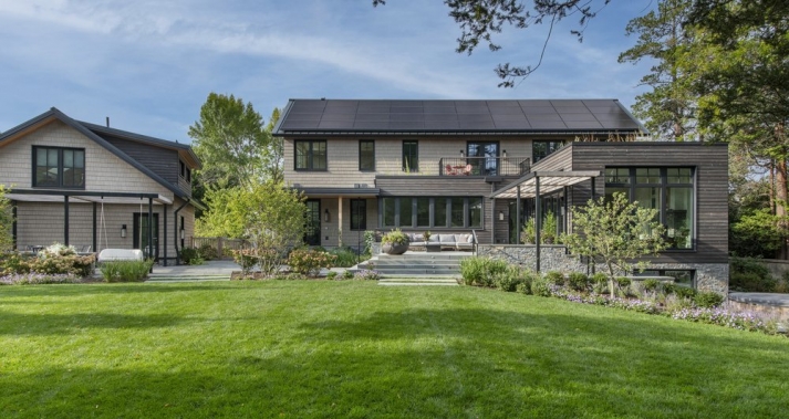 The Art of Solar Integration: Blending Sustainability with Stunning ...