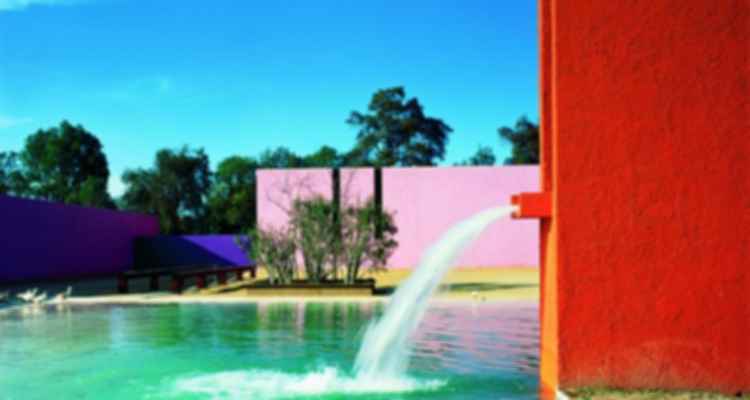 Pritzker Laureates Spotlight: Luis Barragán's Emotional Architecture
