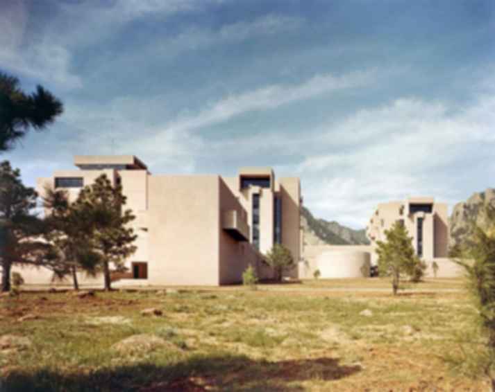 Pritzker Laureates Spotlight: I.M. Pei's Contextual Modernism