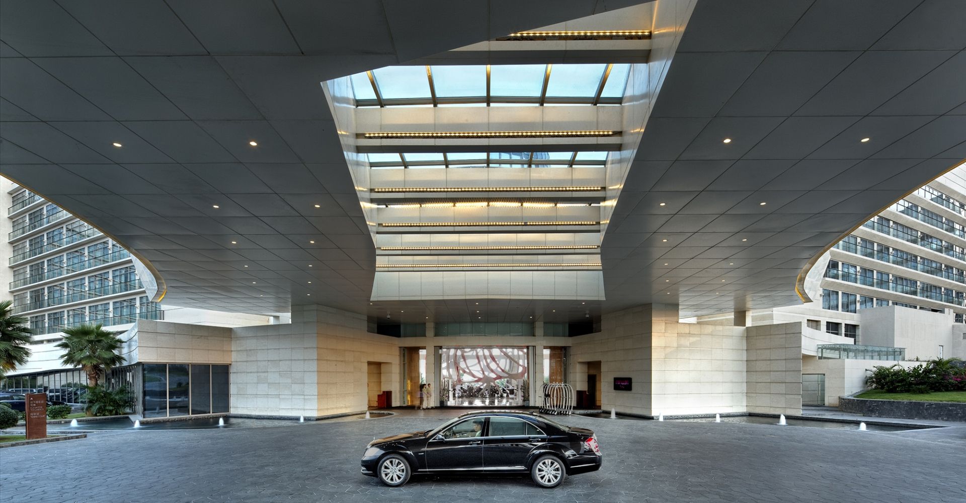 MGM Grand Sanya - Entrance - modlar.com