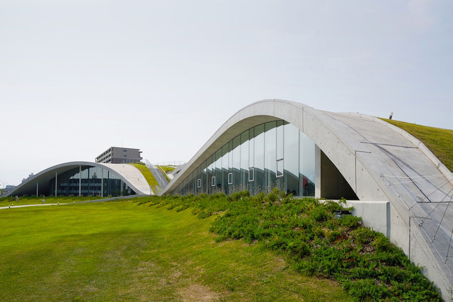 Science Hills Komatsu Exterior