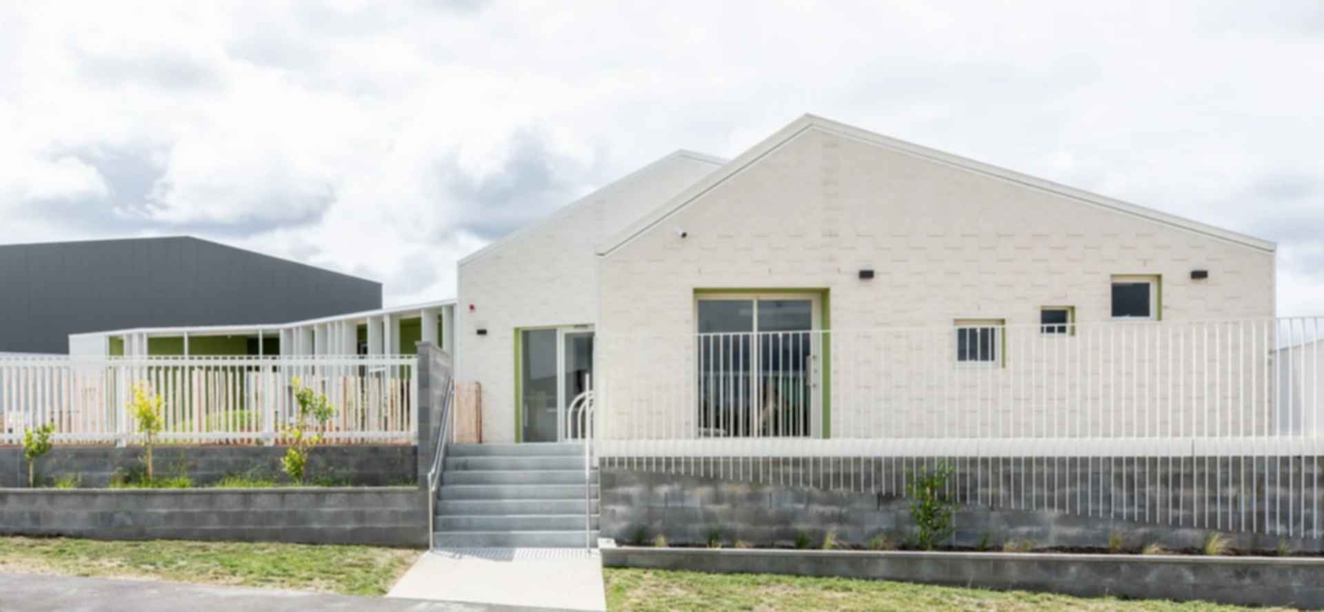 Muylatina Child and Family Learning Center - Exterior