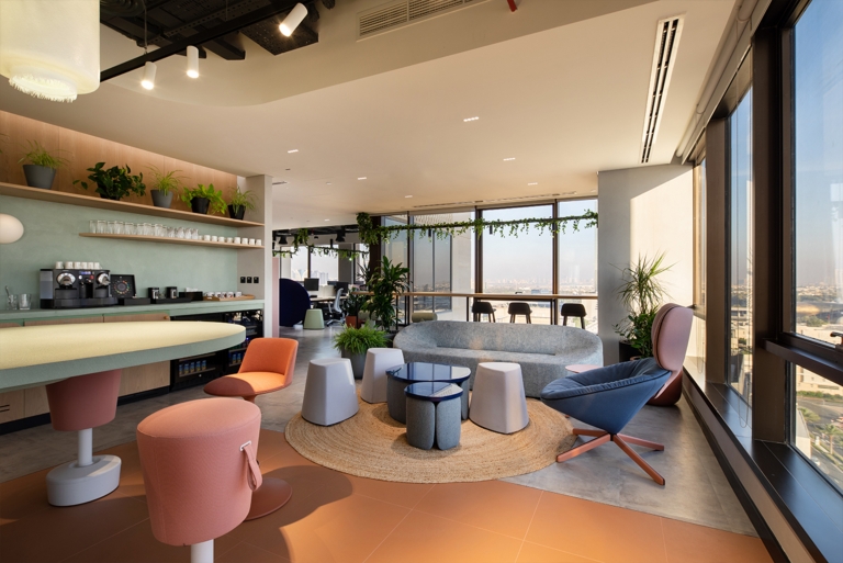 Oliver Wyman Dubai - modlar.com