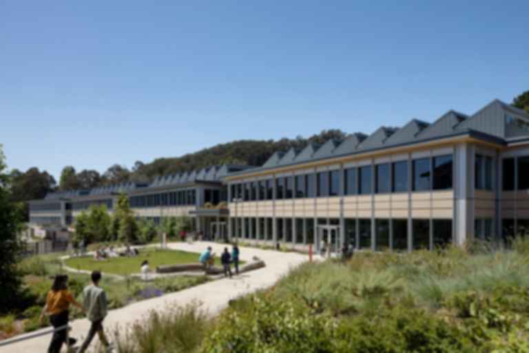 YouTube Campus Expansion - modlar.com