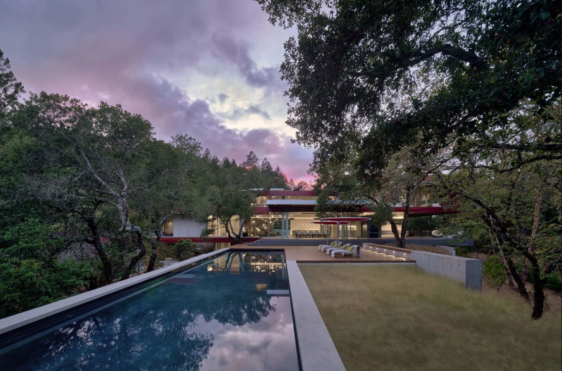 Whispering Stones - Swimming Pool - modlar.com