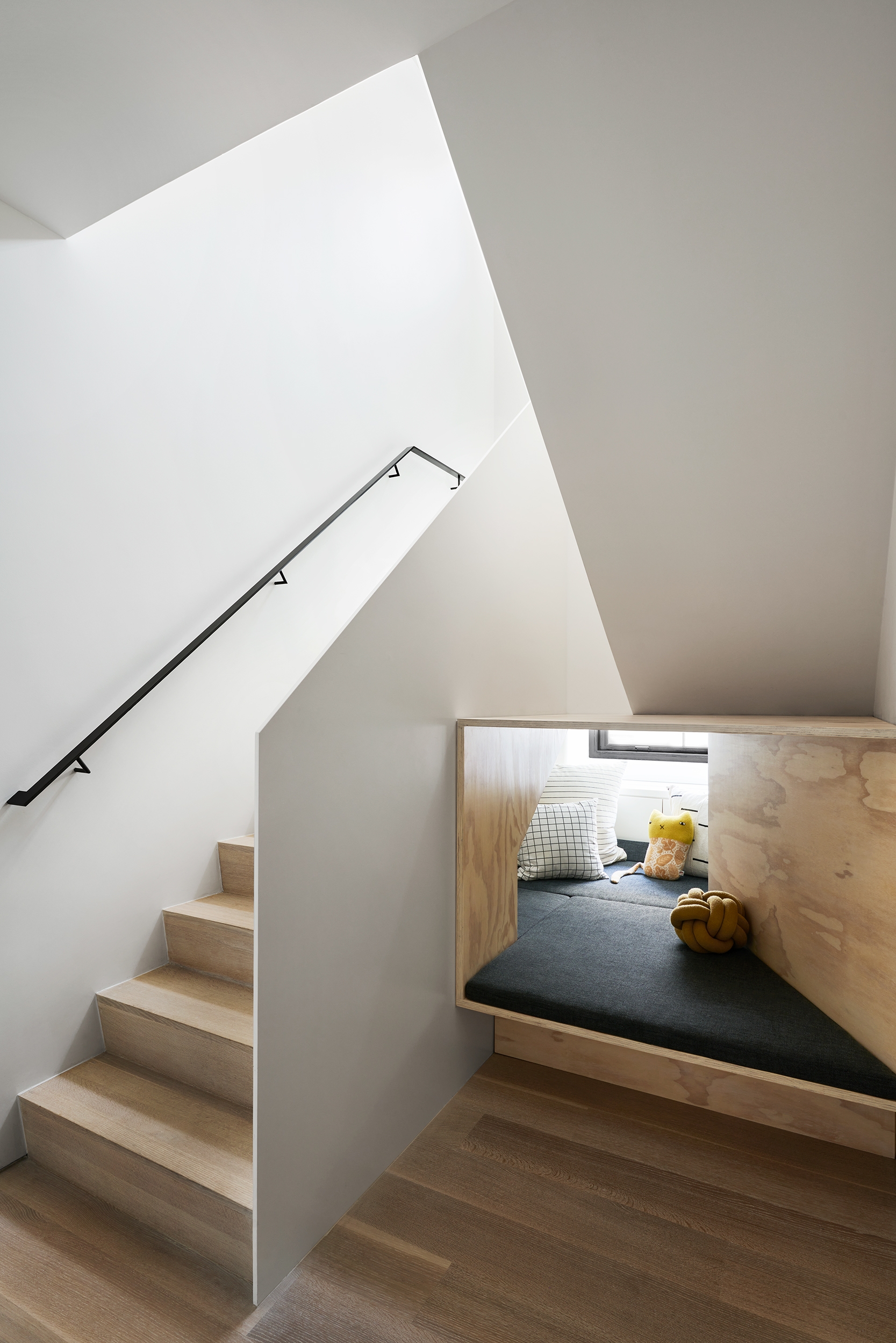 Tribeca Penthouse - Staircase - modlar.com