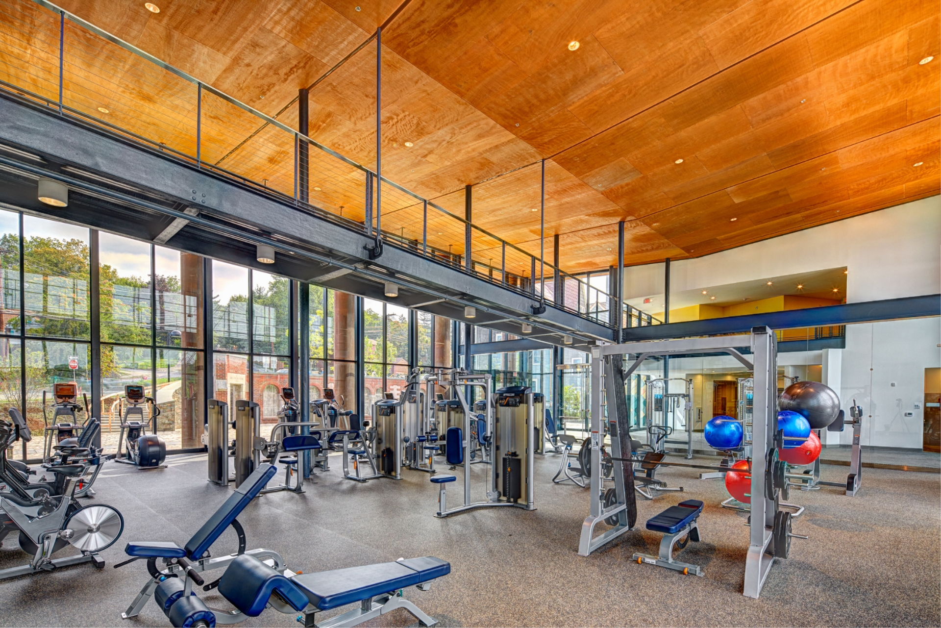 Collegetown Terrace Residential Community - Fitness Suite - modlar.com