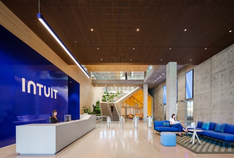 Intuit Bayshore Building - modlar