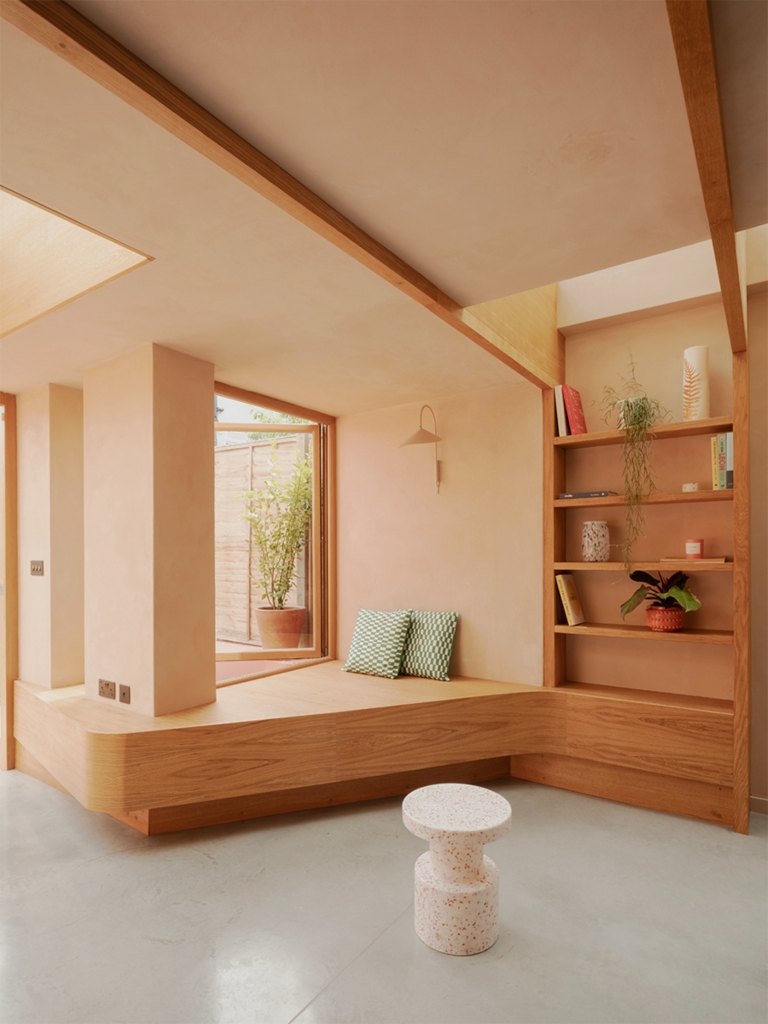 Peckham Rye House Extension - Window Nook - modlar.com