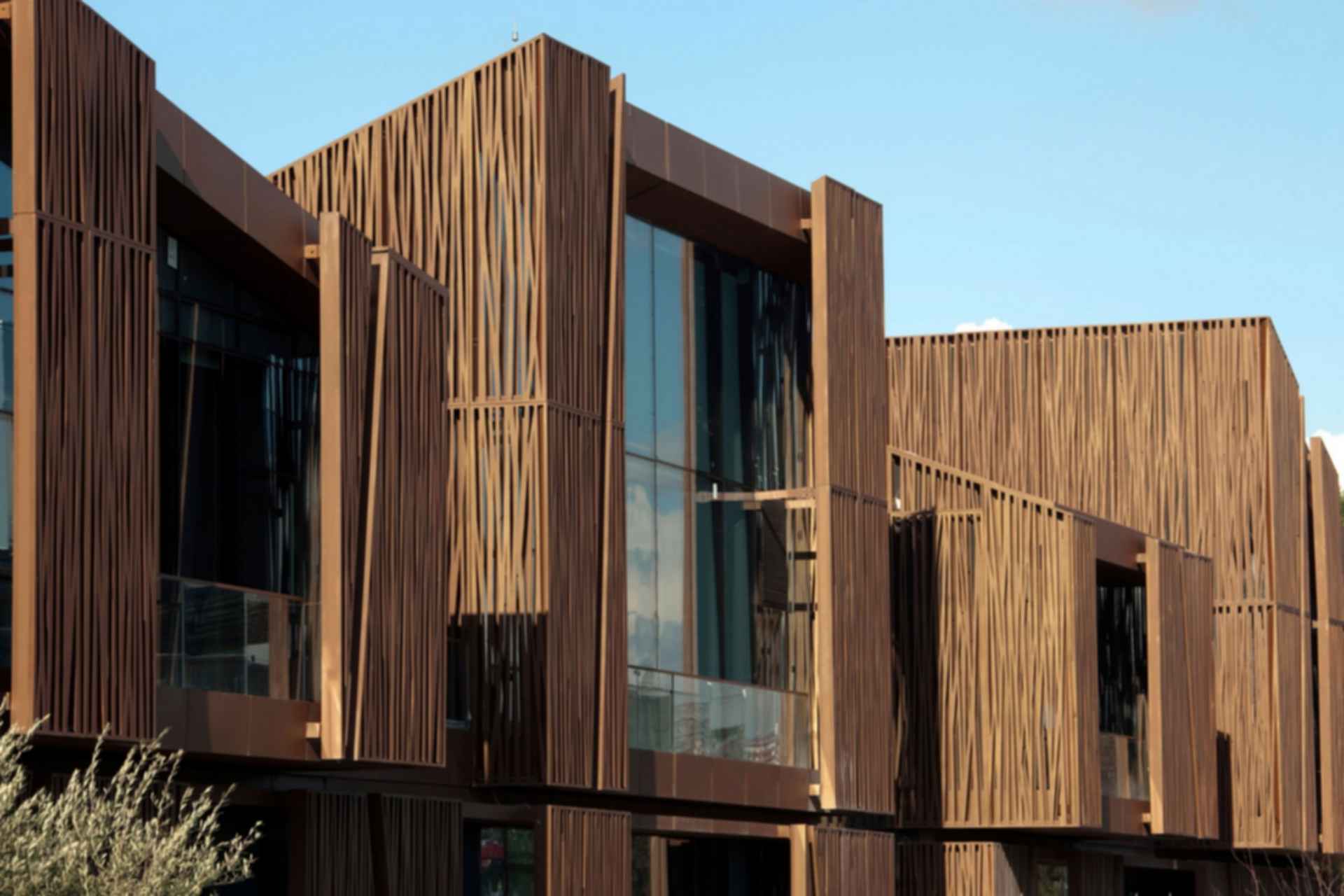 Selçuk Ecza Headquarters - Façade