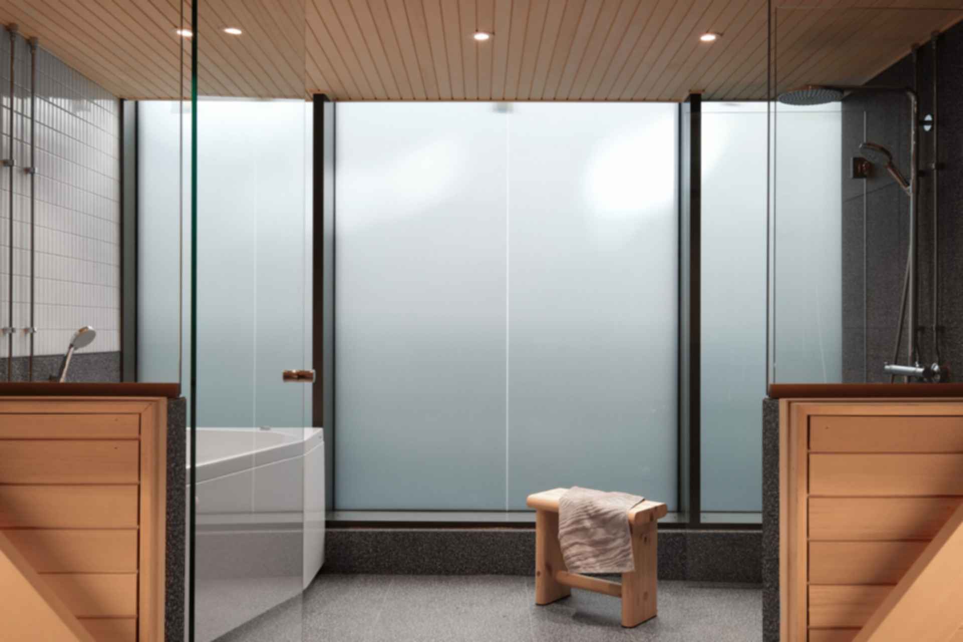 Meander - Bathroom