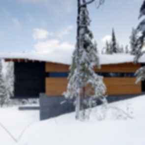 Kicking Horse Residence - Exterior
