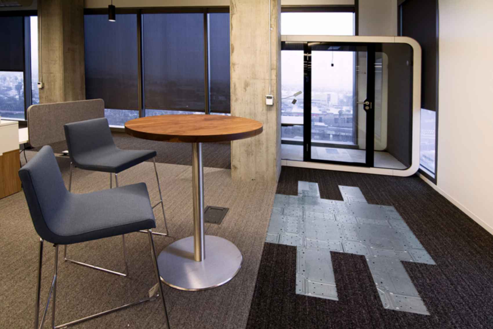 Netflix Los Angeles Headquarters - Floor System