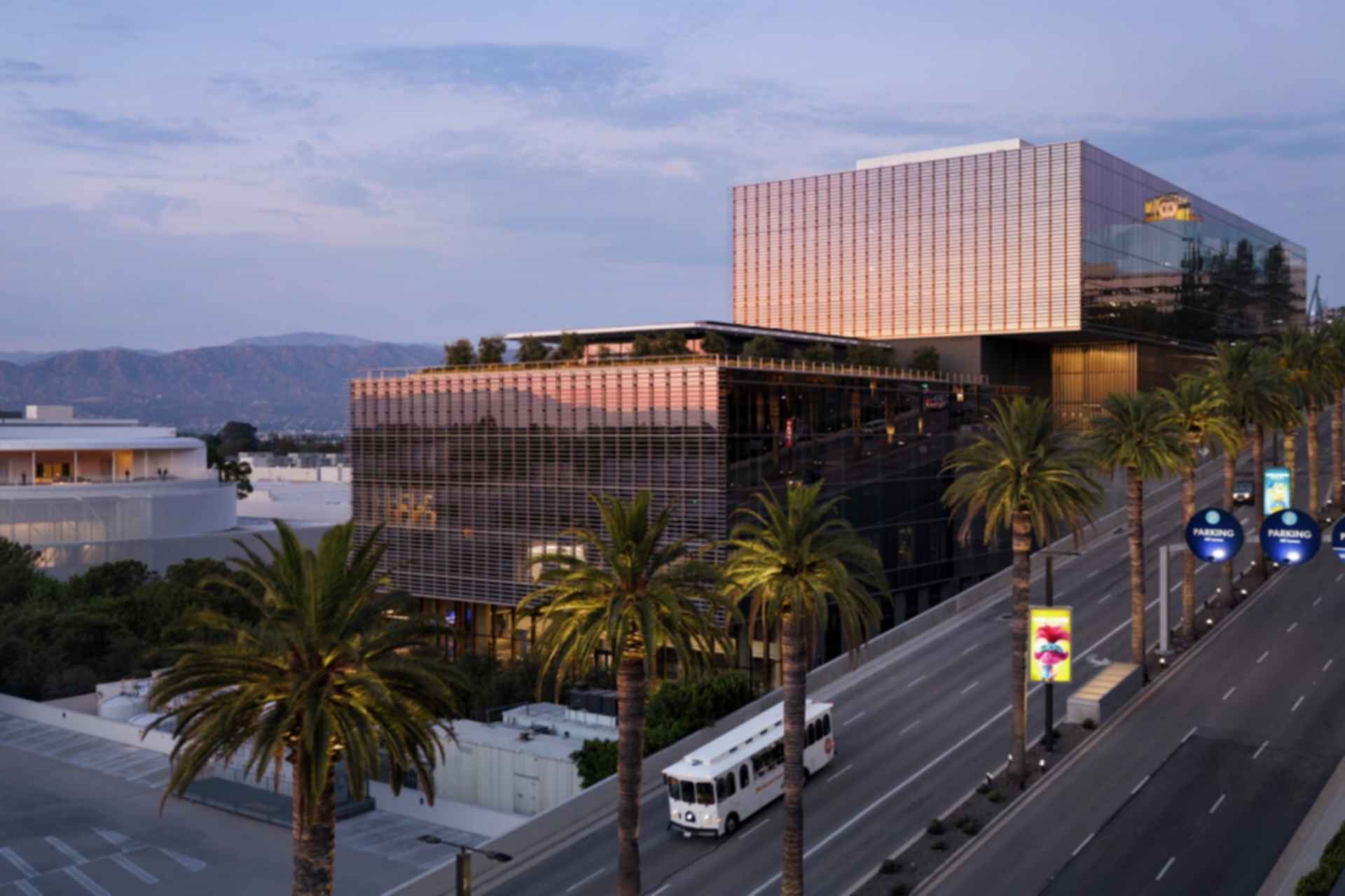 NBCUniversal Campus Project - One Universal