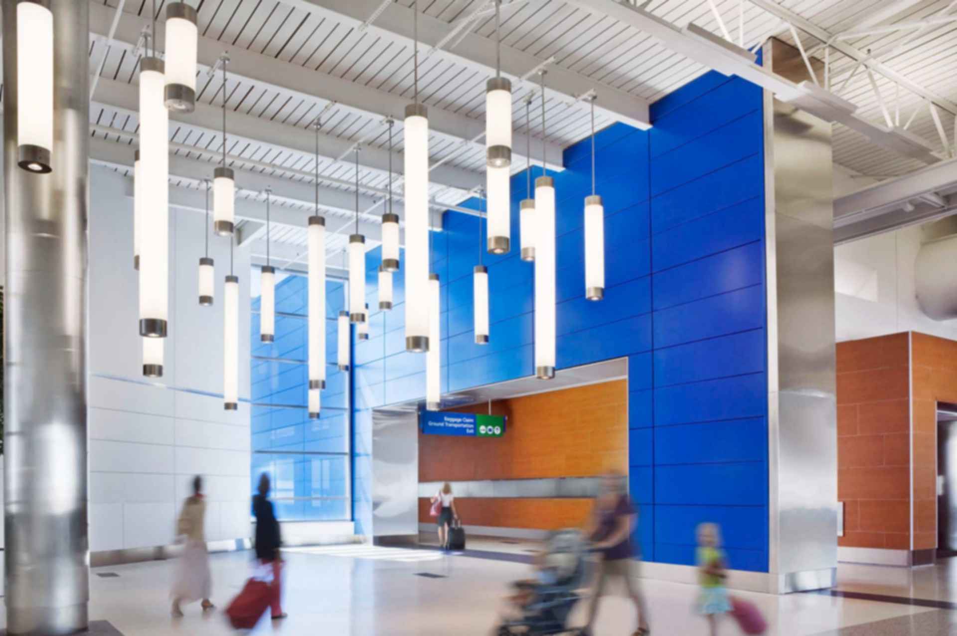 Detroit Metropolitan Airport - Lighting