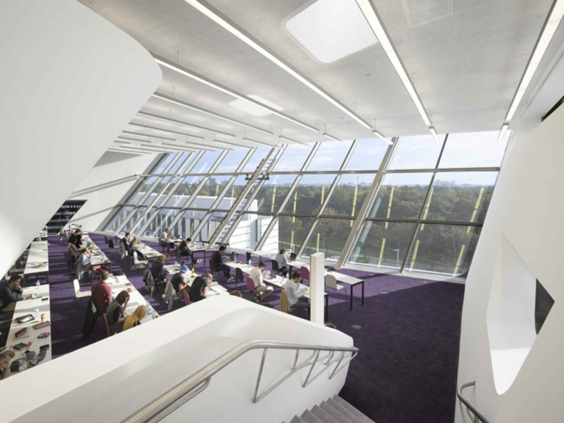Library and Learning Center of Economics Vienna - Study Area