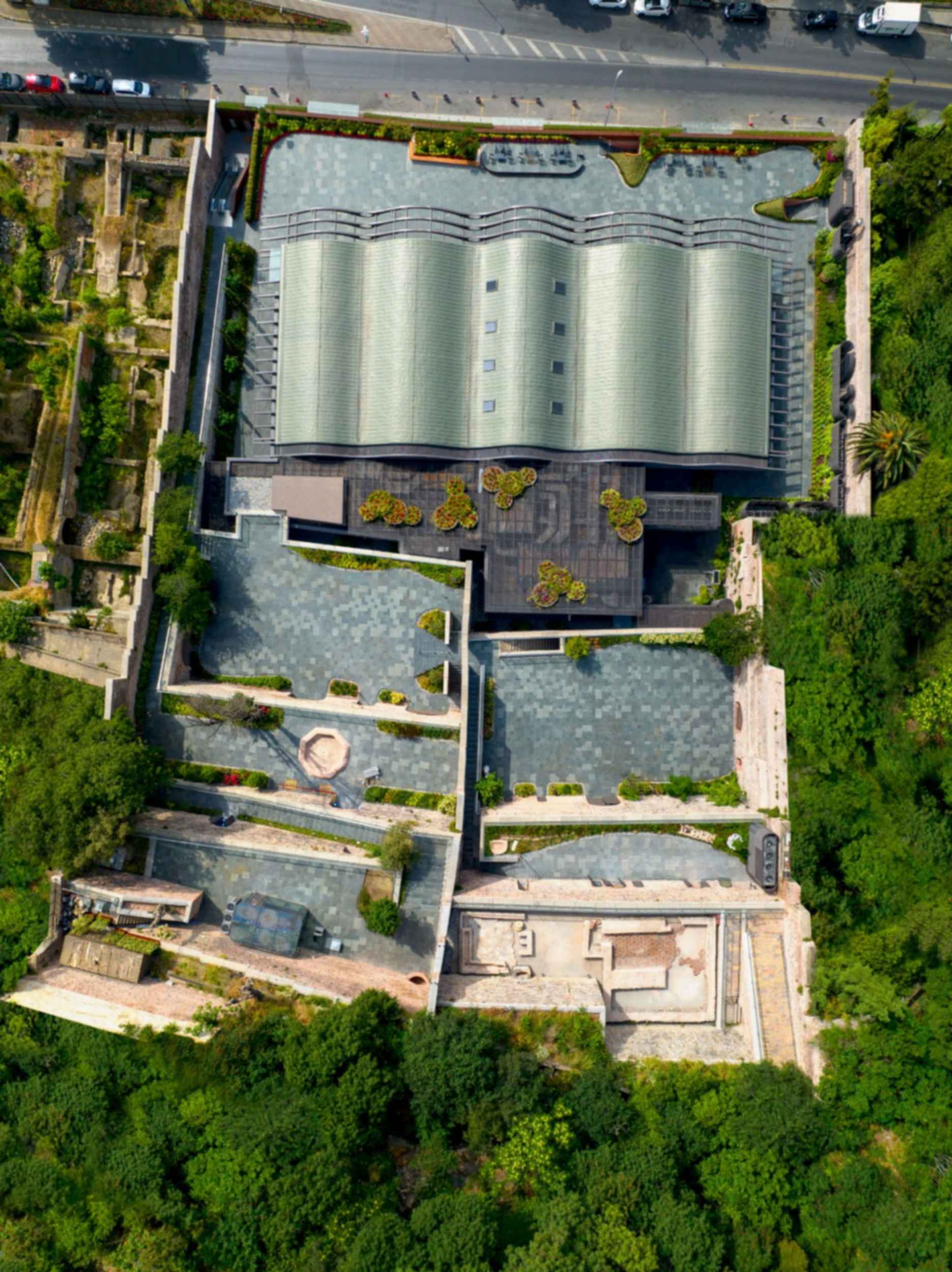 Divan Kuruçeşme - Overview