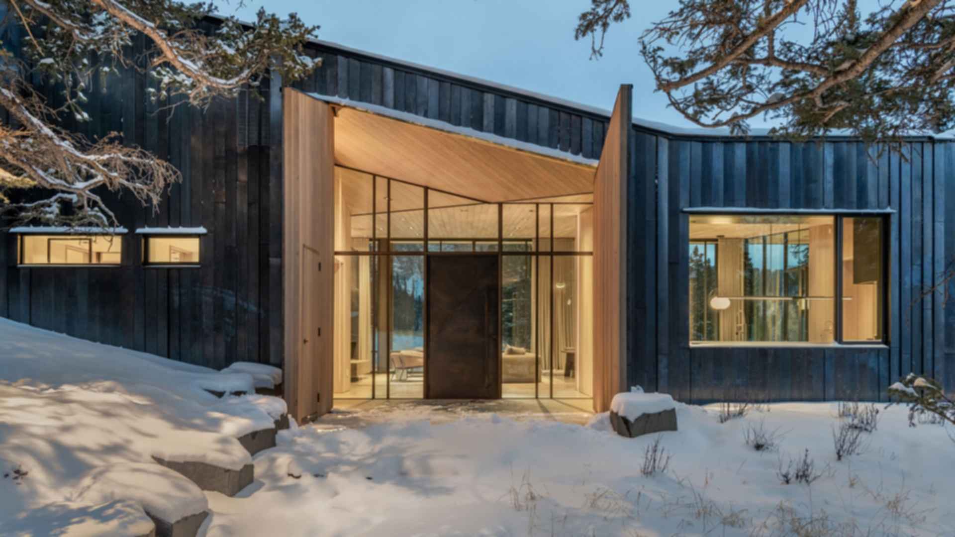 DNA Alpine - Entrance