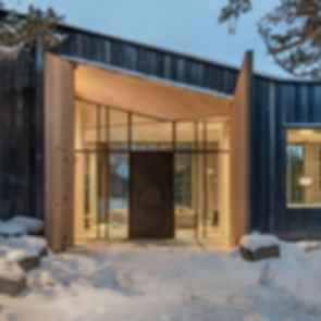 DNA Alpine - Entrance