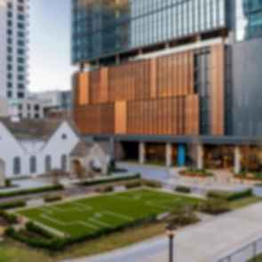 1020 Spring Street - Plaza