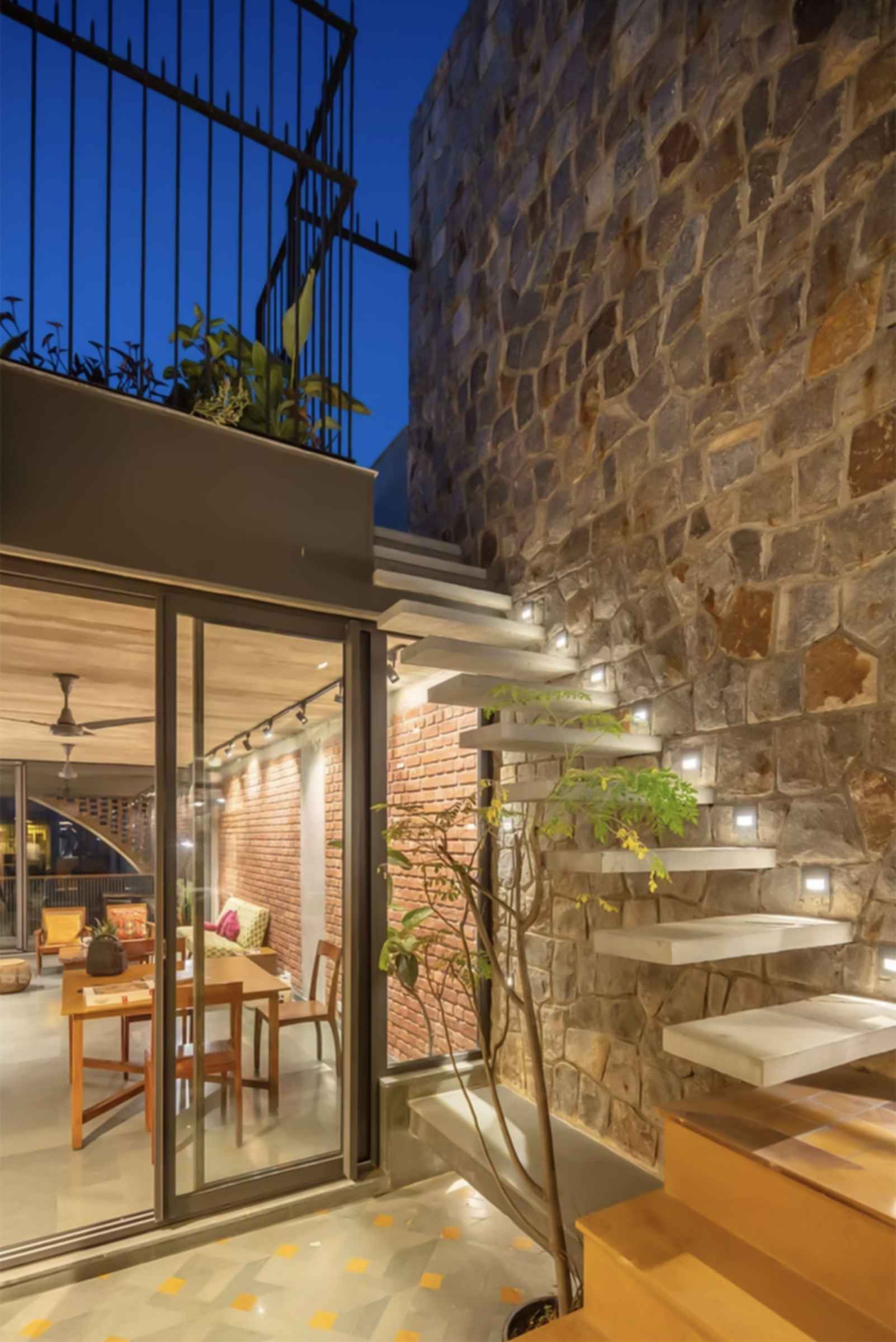 Safdarjang Residence - Outdoor Area