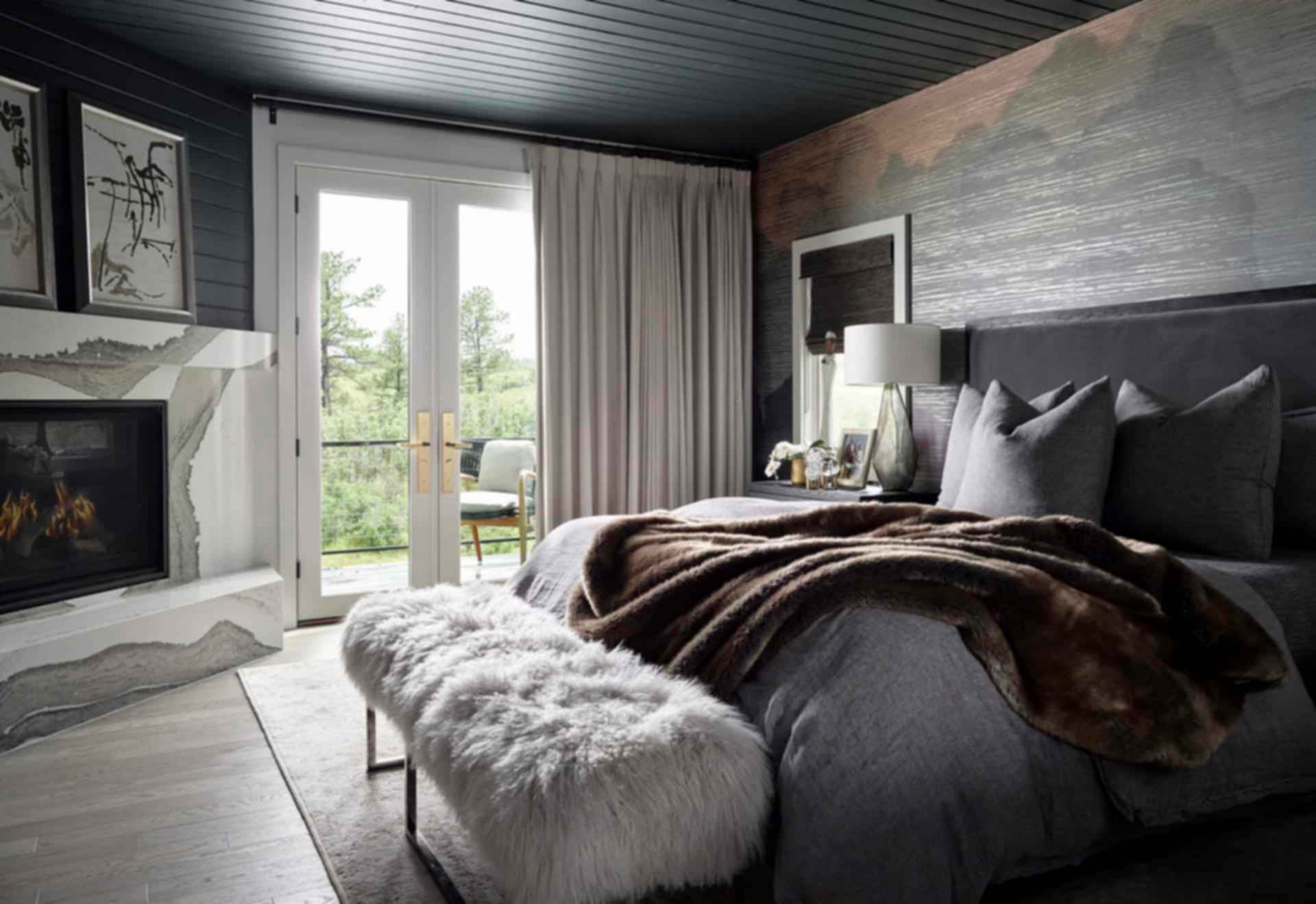 Elk View - Primary Bedroom