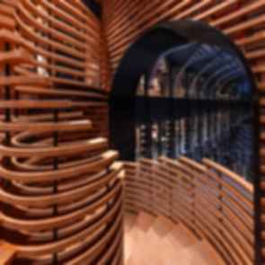 Tianjin Zhongshuge - Stairs