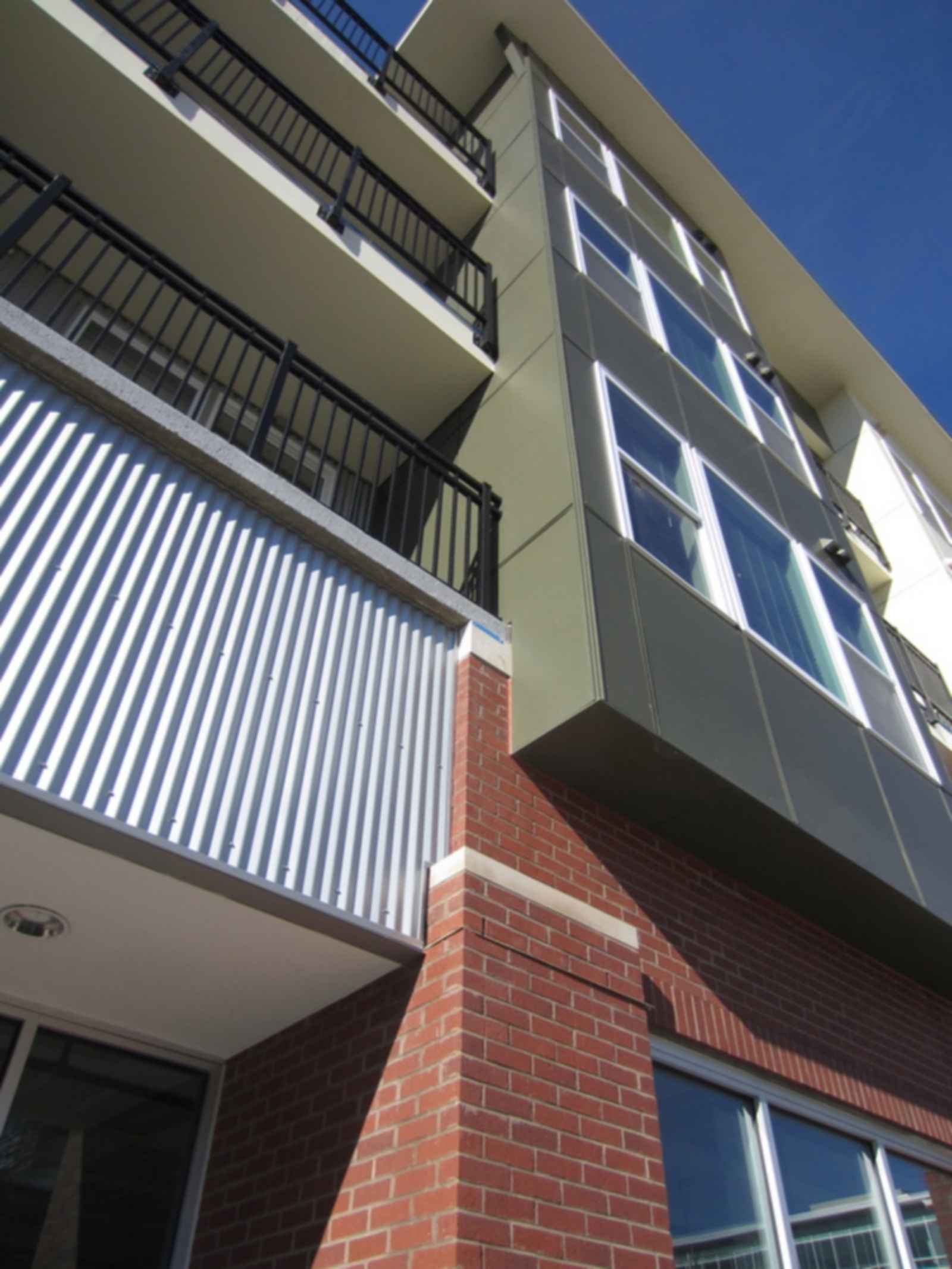 The Cole Apartments - Façade