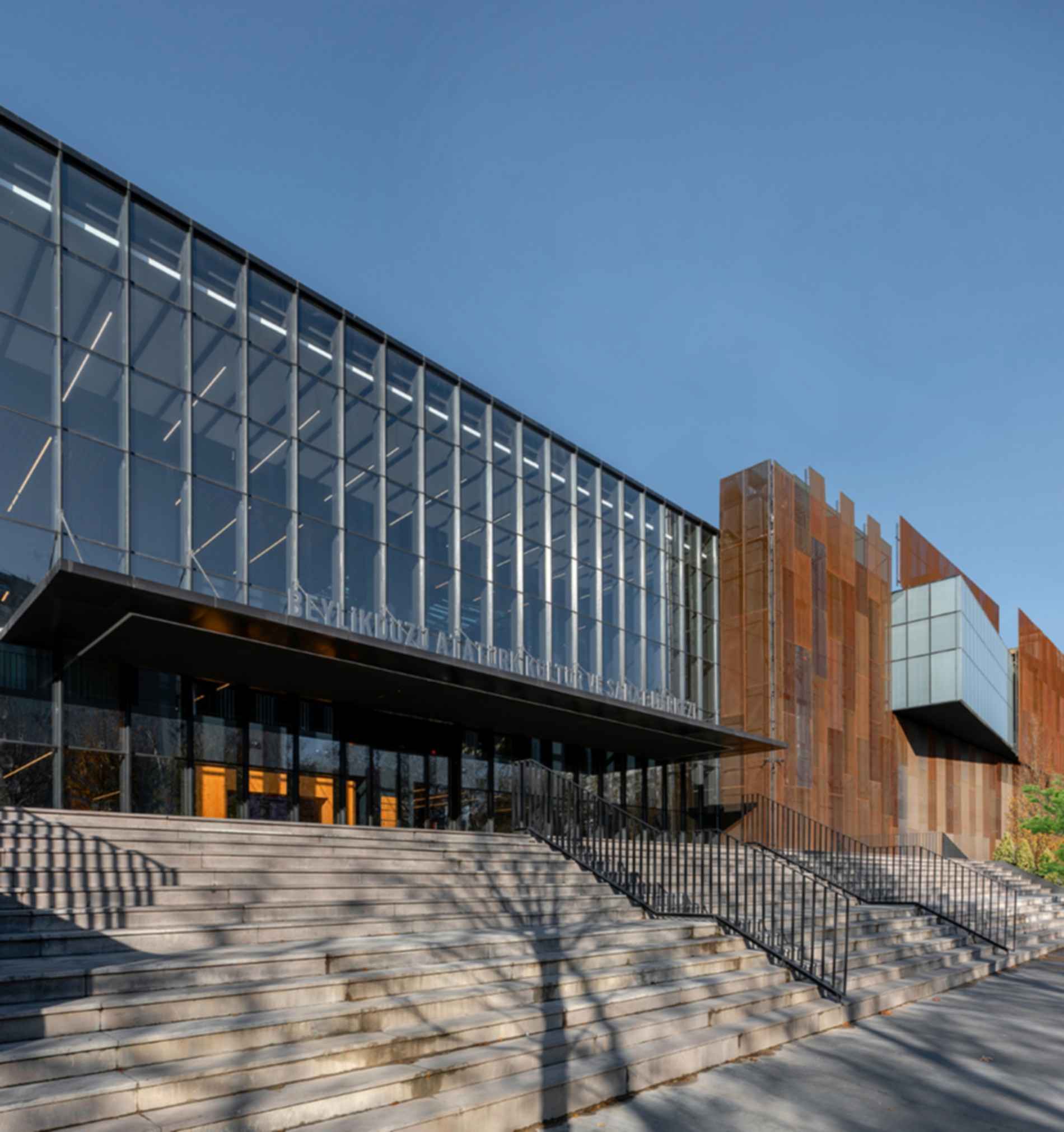 Beylikdüzü Cultural Center - Exterior