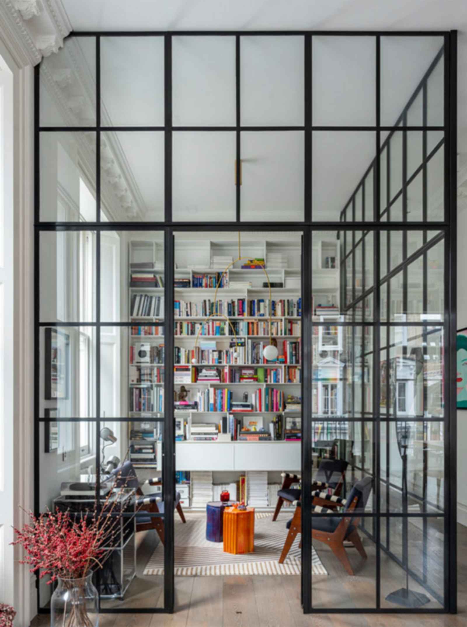 Floating Red Staircase - Interior