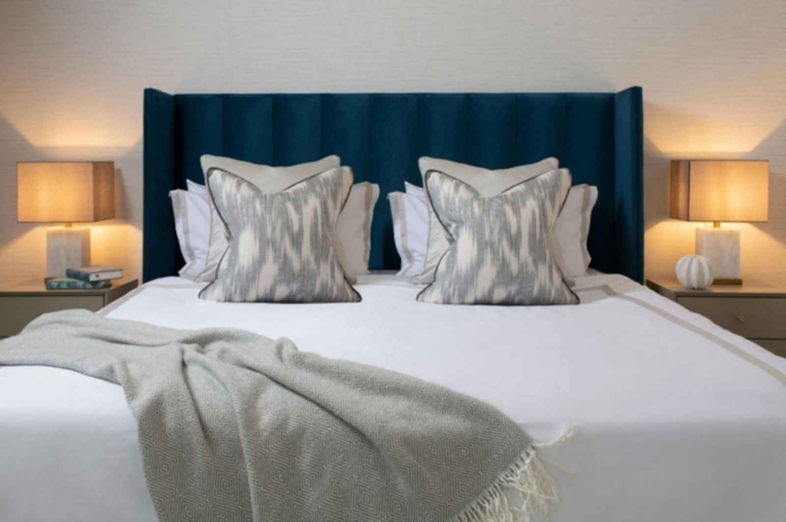 Chiswick Modern Family Home - Bedroom