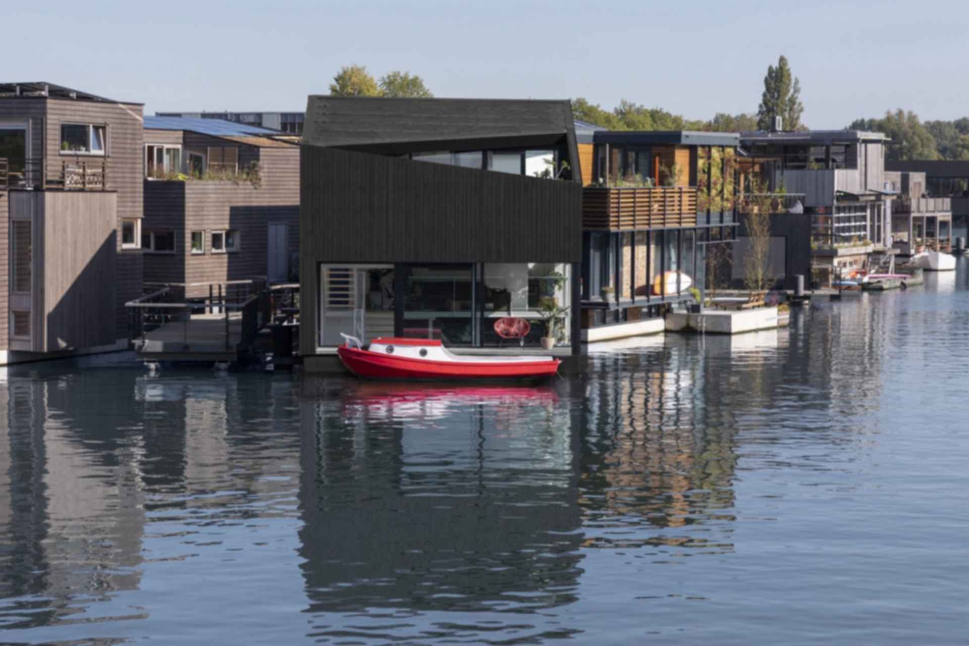 Floating Home - Exterior