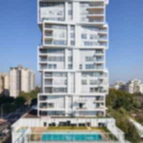 Ahimeir 1 - Exterior