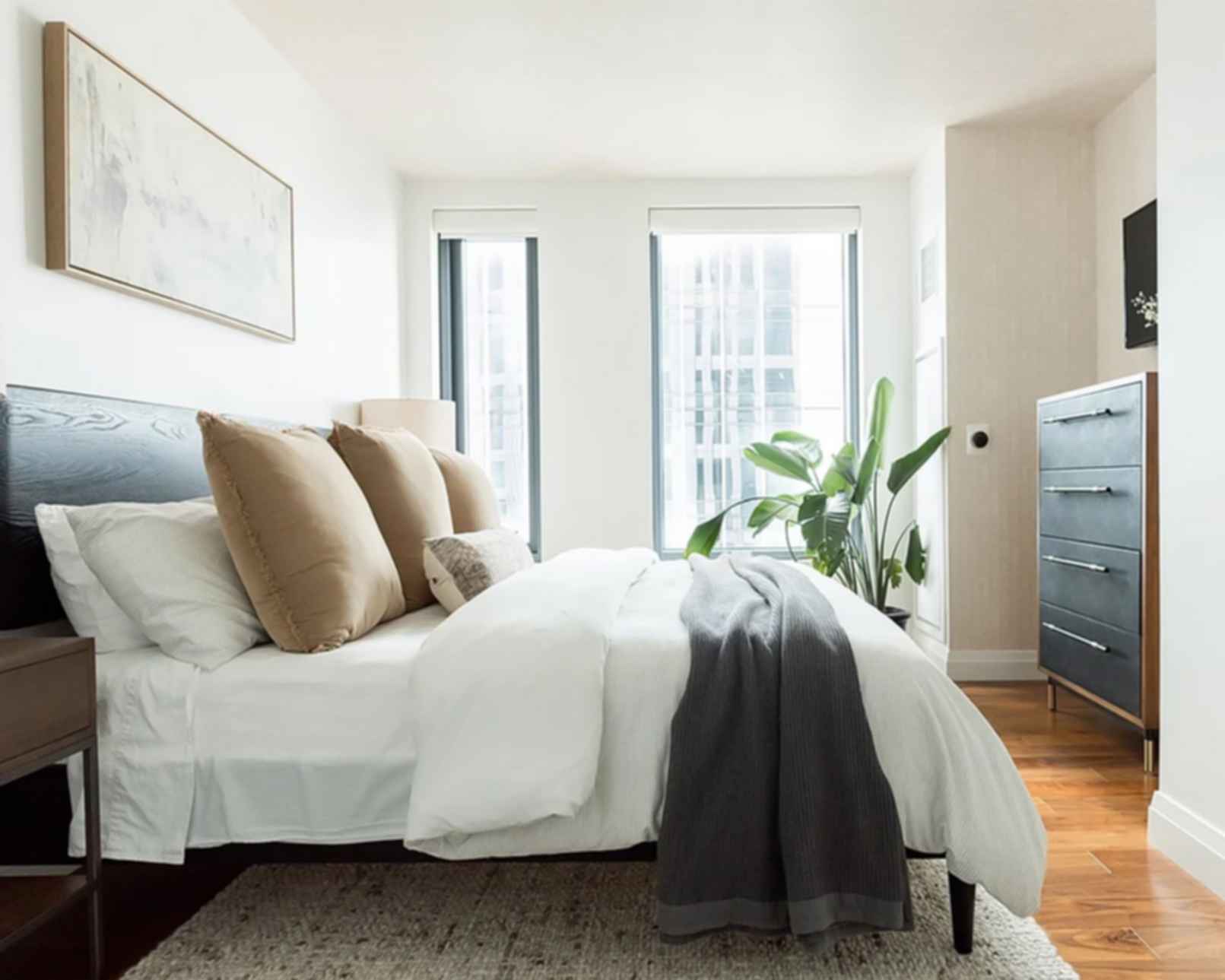 Sudbury Apartment - Bedroom