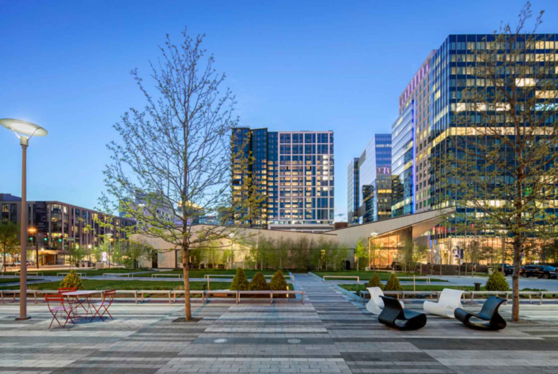 Boston District Hall - Courtyard