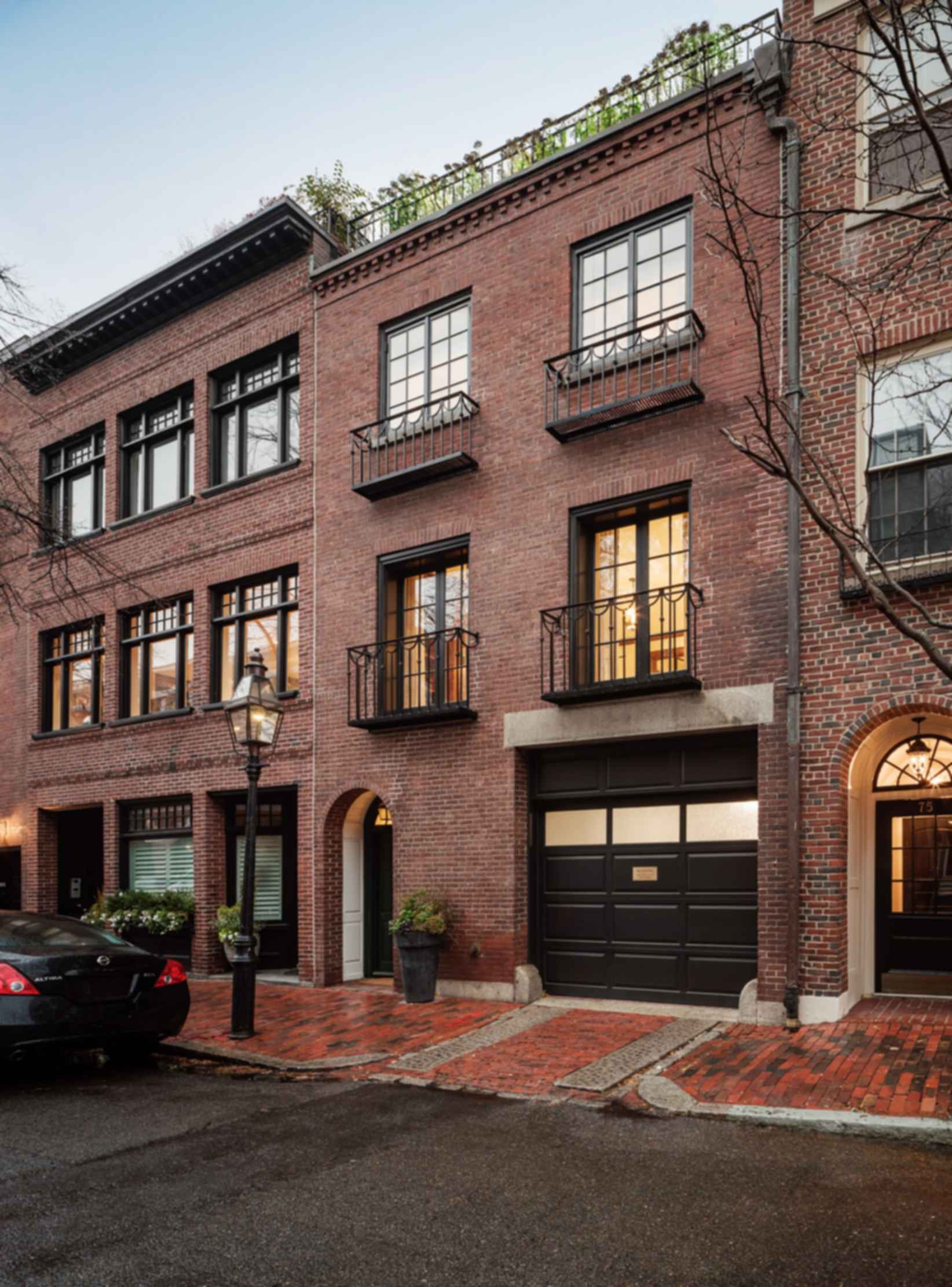 Chestnut Carriage House - Exterior
