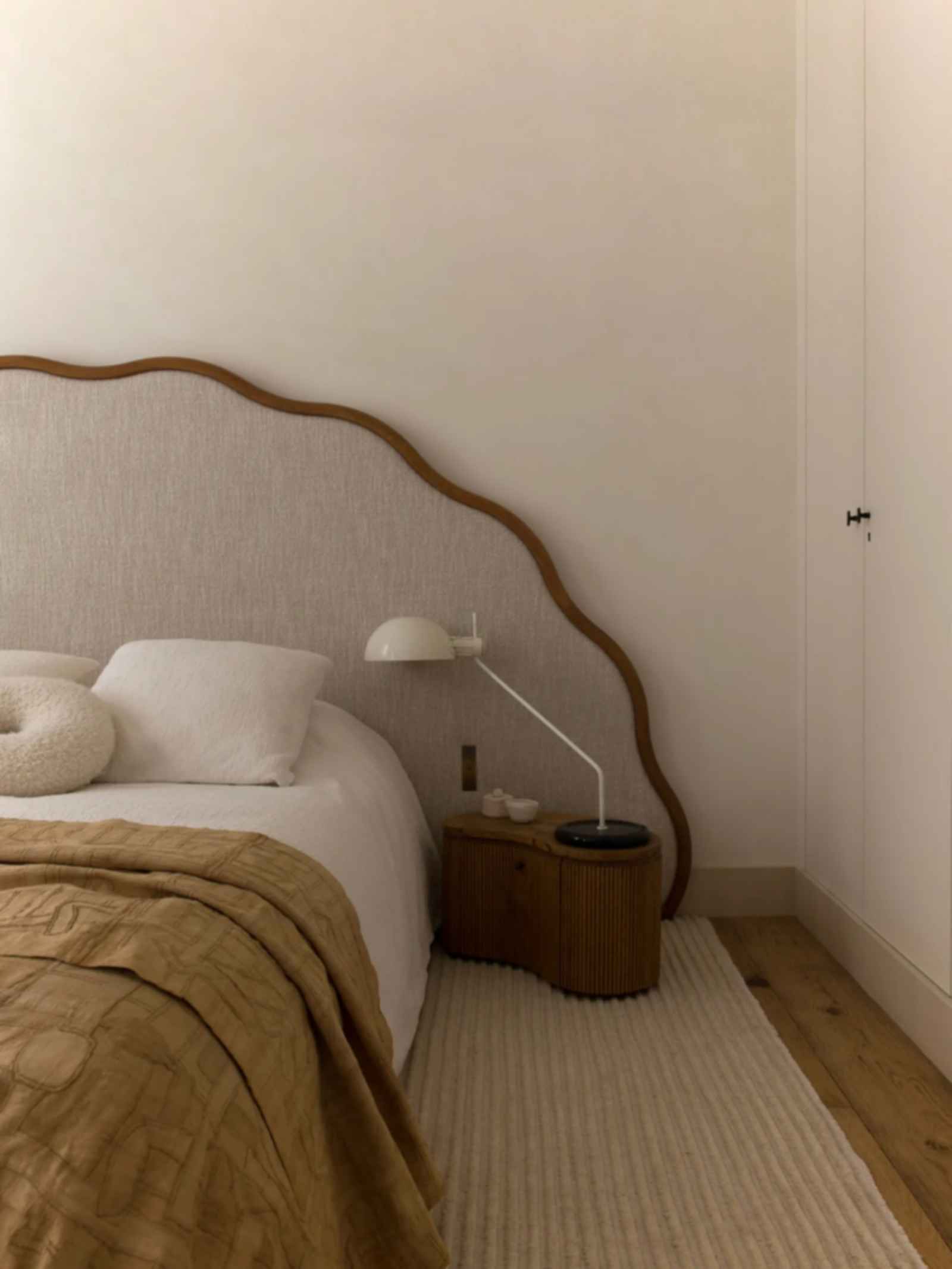 Bonne Nouvelle - Bedroom