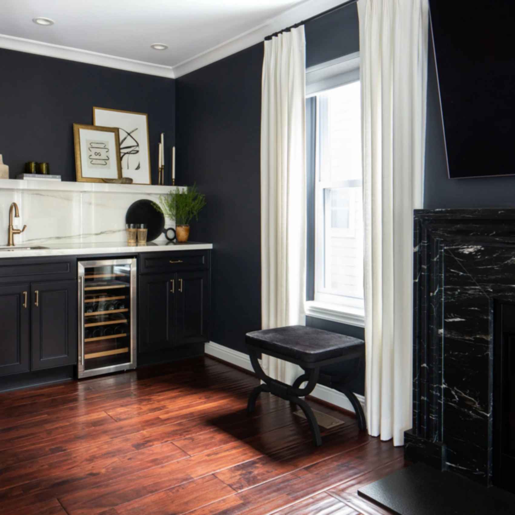 Royal Oak Michigan Home Renovation - Bar Nook