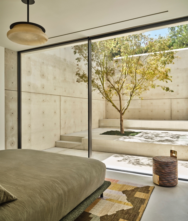 Magnum Opus Residence - Bedroom - modlar.com