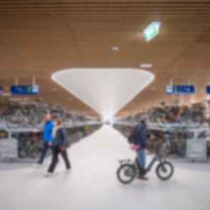 Bike Parking IJboulevard