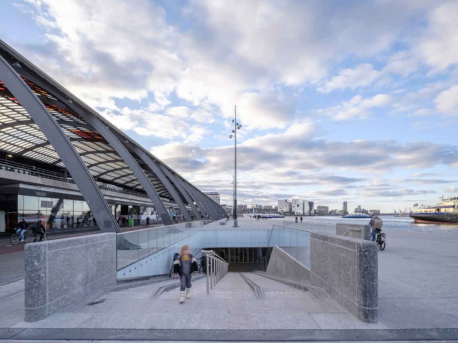 Bike Parking IJboulevard - Exterior