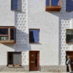 Portier 51 - Entrance