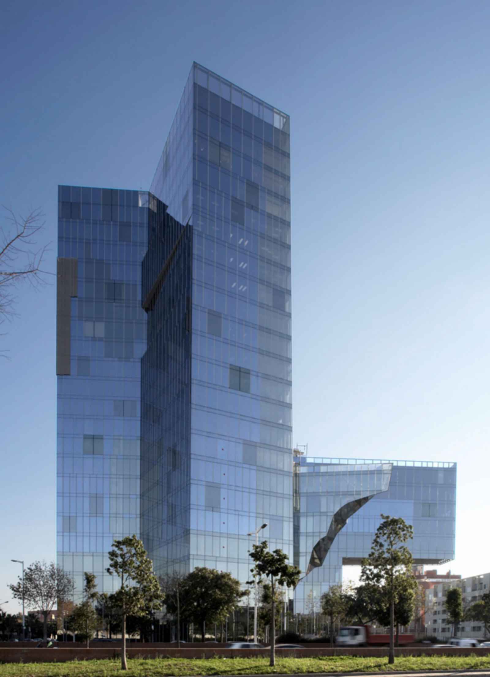 Gas Natural Fenosa Building - Exterior