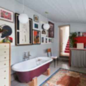 Sophies's Family Home - Bathroom