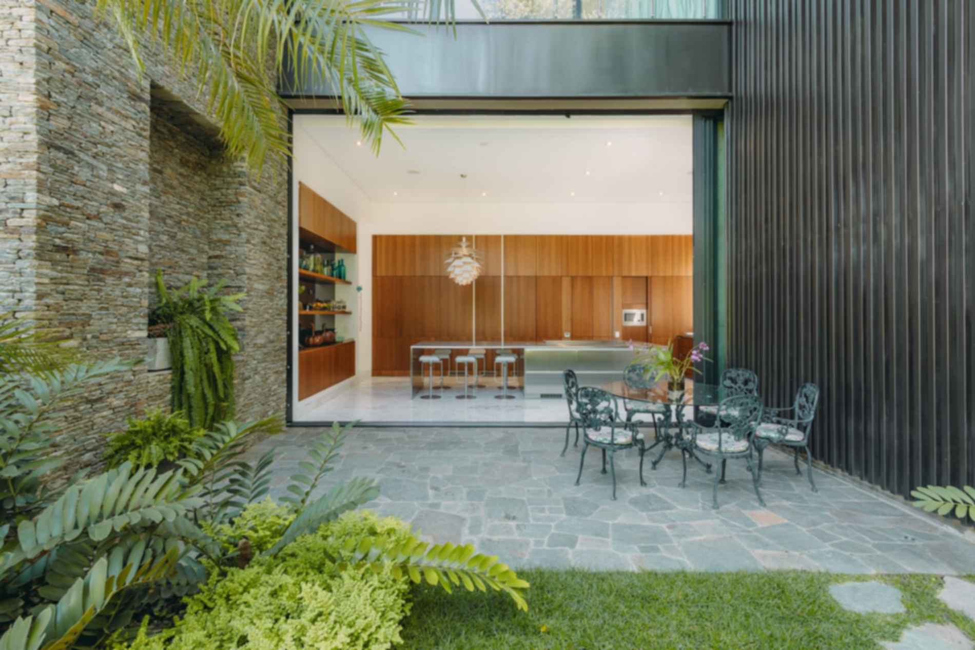 House in a Jungle - Courtyard
