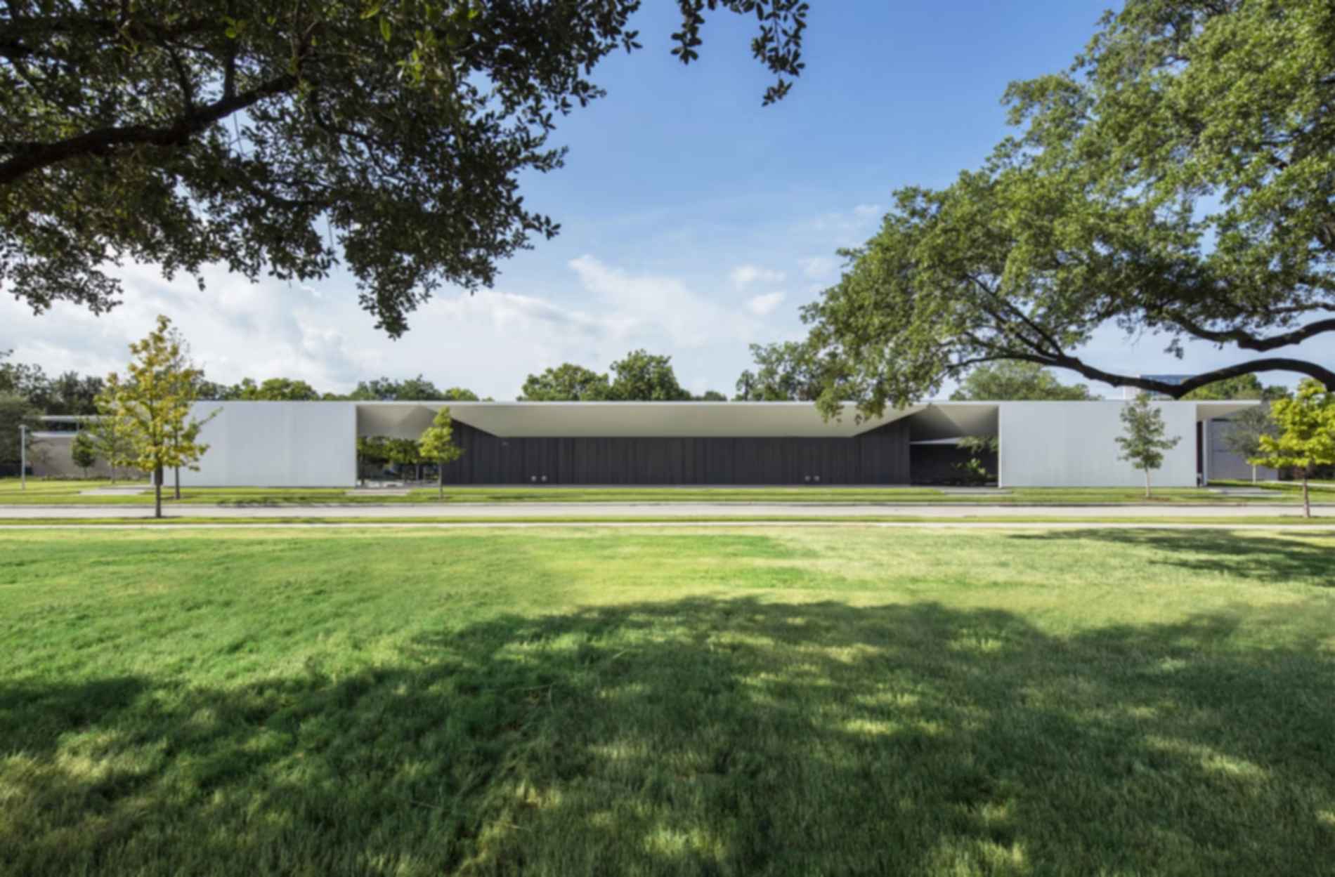 Menil Drawing Institute - Exterior
