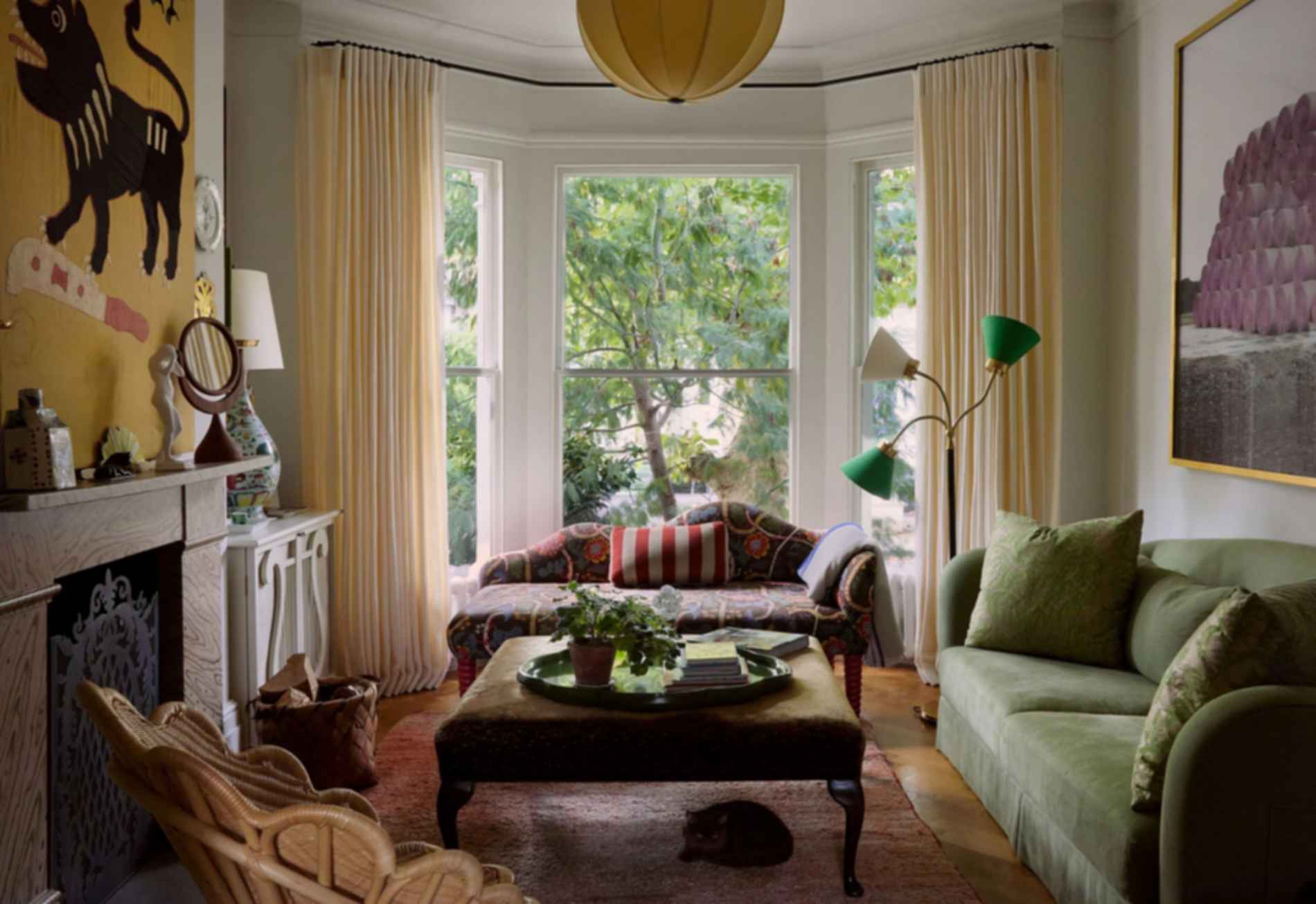 Beata's Riverside Home - Lounge