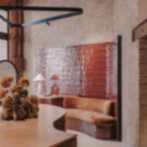 Curly Lab - Waiting Area