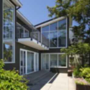 Tree House - Exterior